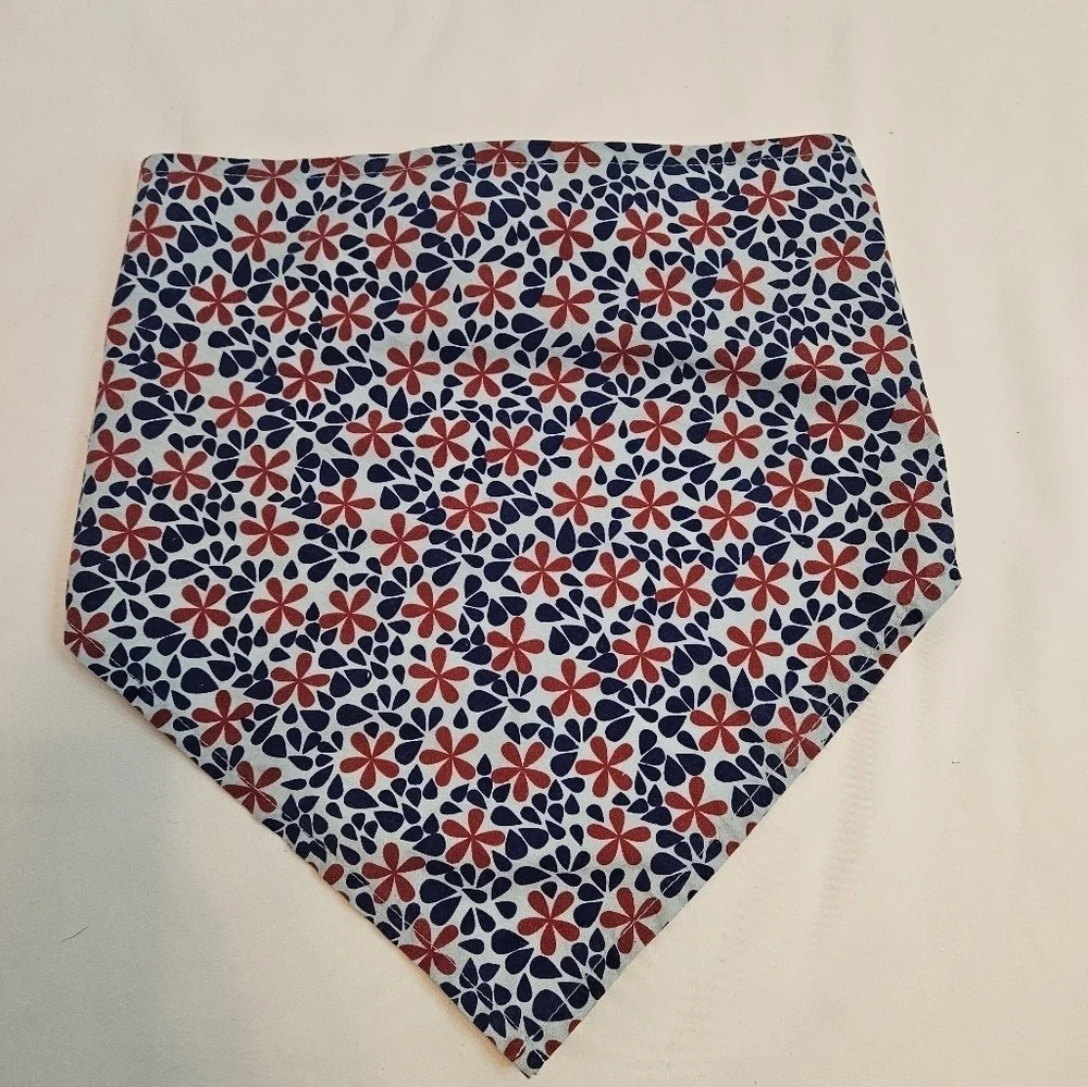 Upcycled Floral Dog Bandana M/L Velcro Closure Host Pick Pet Accessory Patriotic